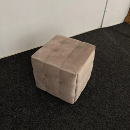 6588987152_w640_h640_6588987152